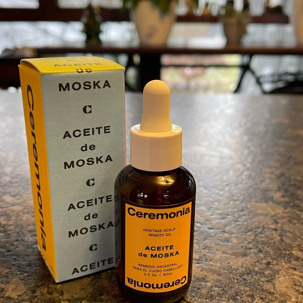 Ceremonia ACEITE DE MOSKA pre shampoo nourish balance scalp itchy, dry, flaky